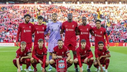 星空体育下载-【热身赛】一日双赛，利物浦0比3不敌斯特拉斯堡