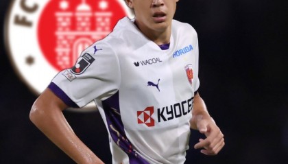 星空体育官网-当前合同本月31日到期，德天空：圣保利将签下26岁日本前锋原大智