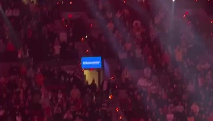 星空体育app-小吧现场直击>利拉德今天开场前为纪念马丁·路德·金致辞